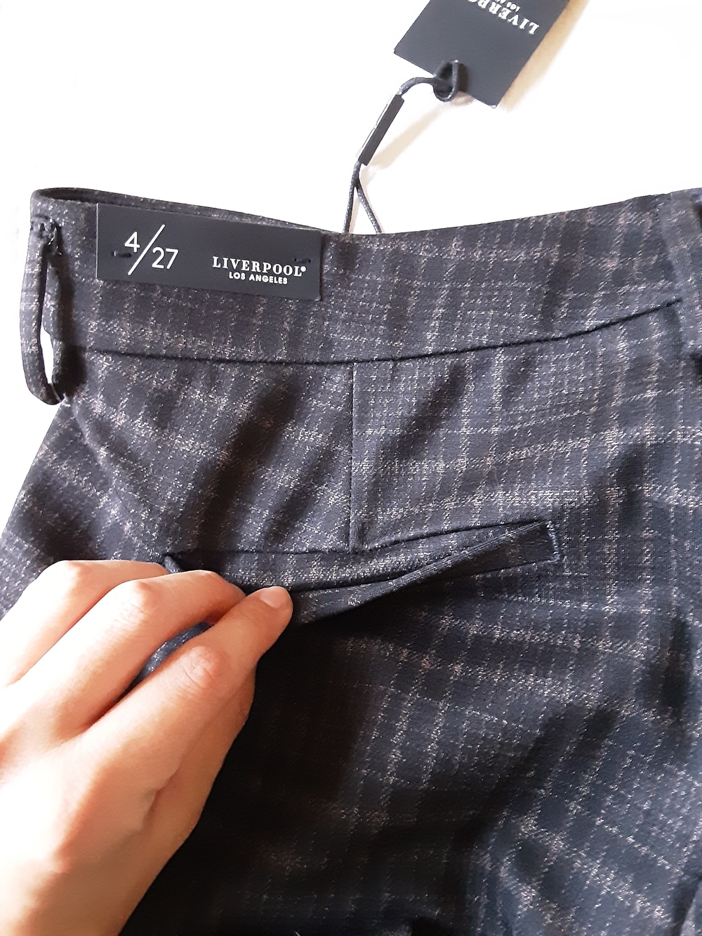 NWT Liverpool Kelsey Trousers - Picture 7 of 9